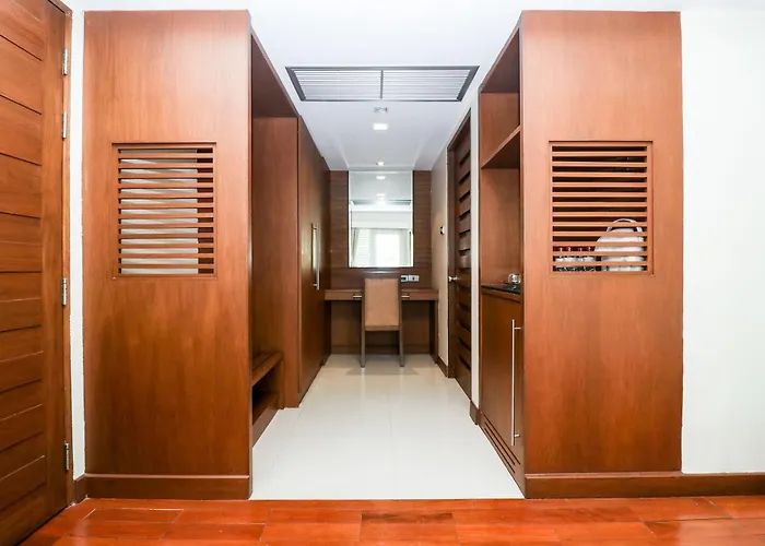 Bally Sukhumvit Hotel