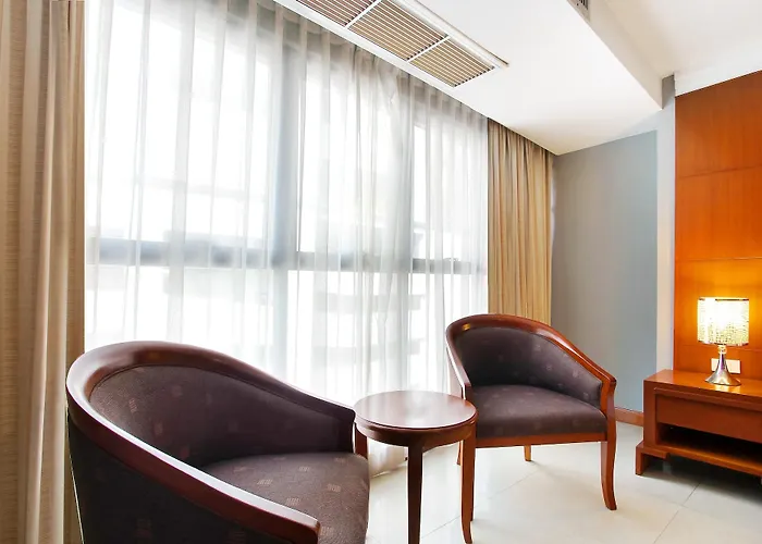 Bally Sukhumvit Hotel 3*
