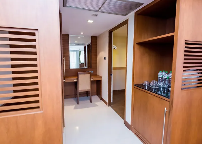 Hotel Bally Sukhumvit 3*