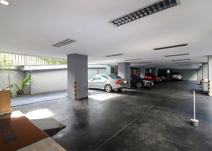 Bally Sukhumvit 3*